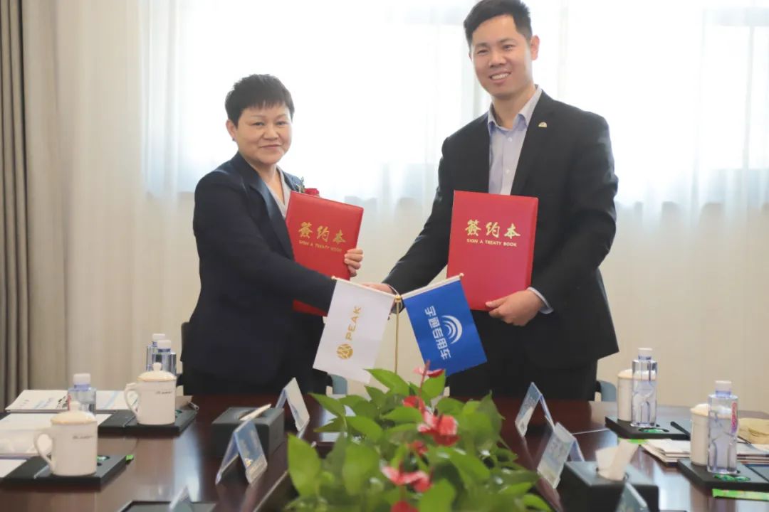 云顶国际官网医疗车批量交付匹克国际，携手共创新篇章