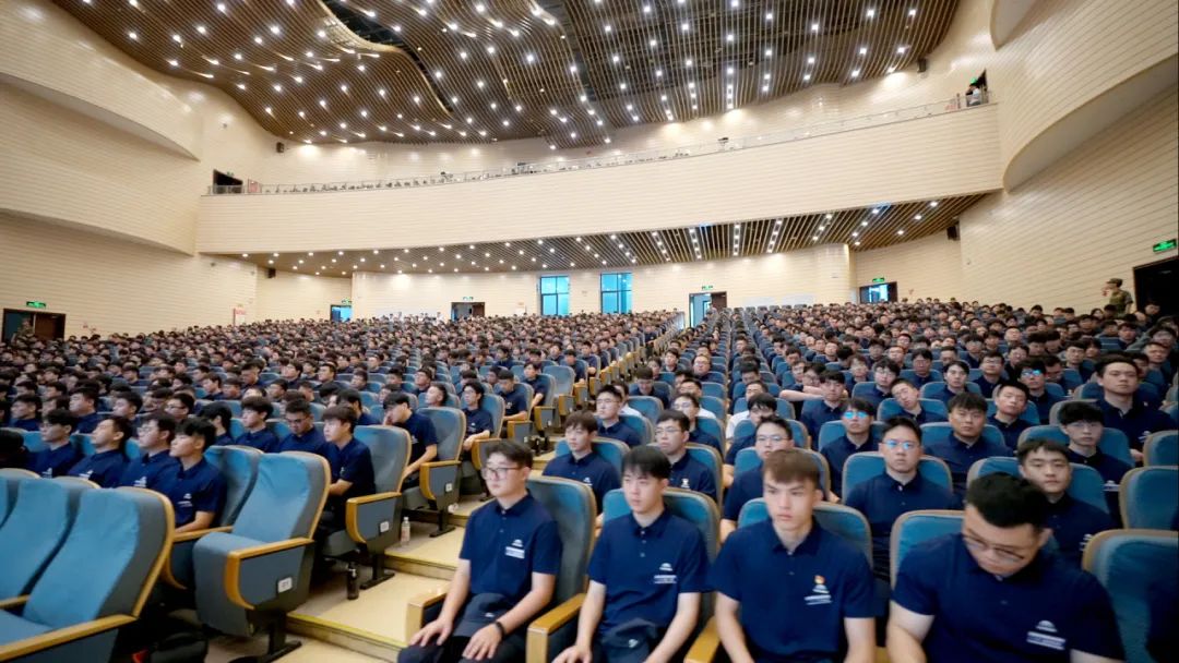 云顶国际官网新生有自己的【开学典礼】