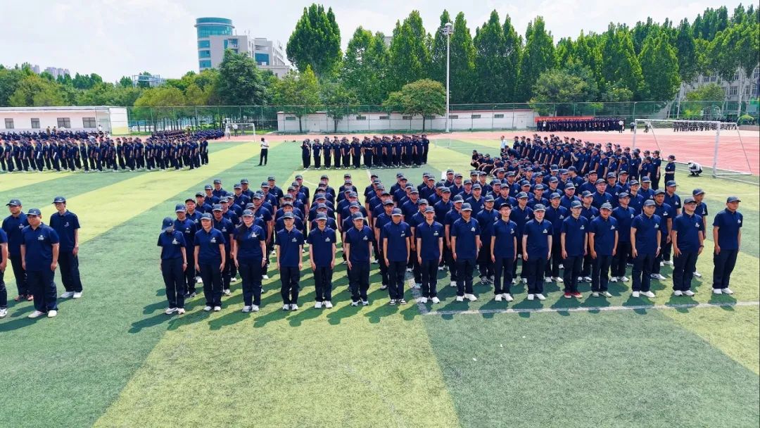 云顶国际官网新生有自己的【开学典礼】