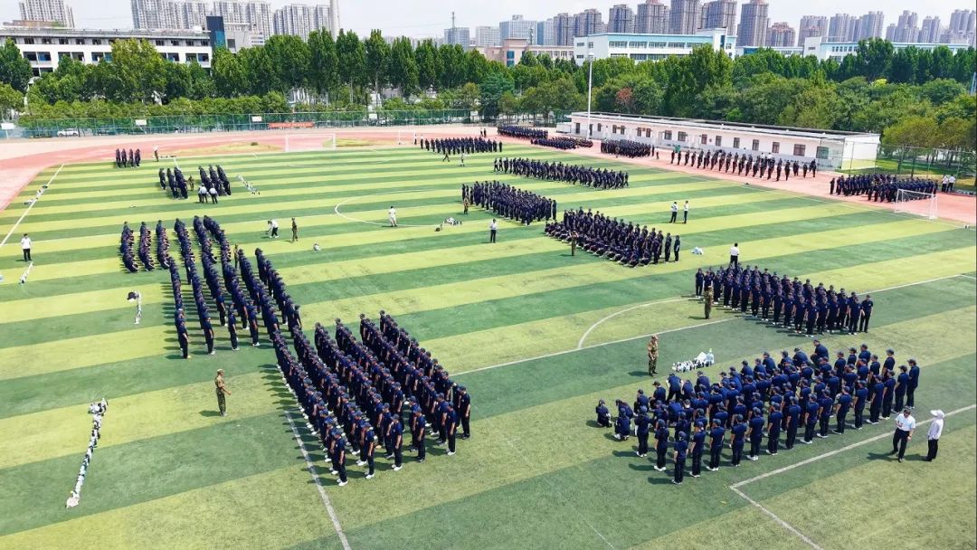 云顶国际官网新生有自己的【开学典礼】