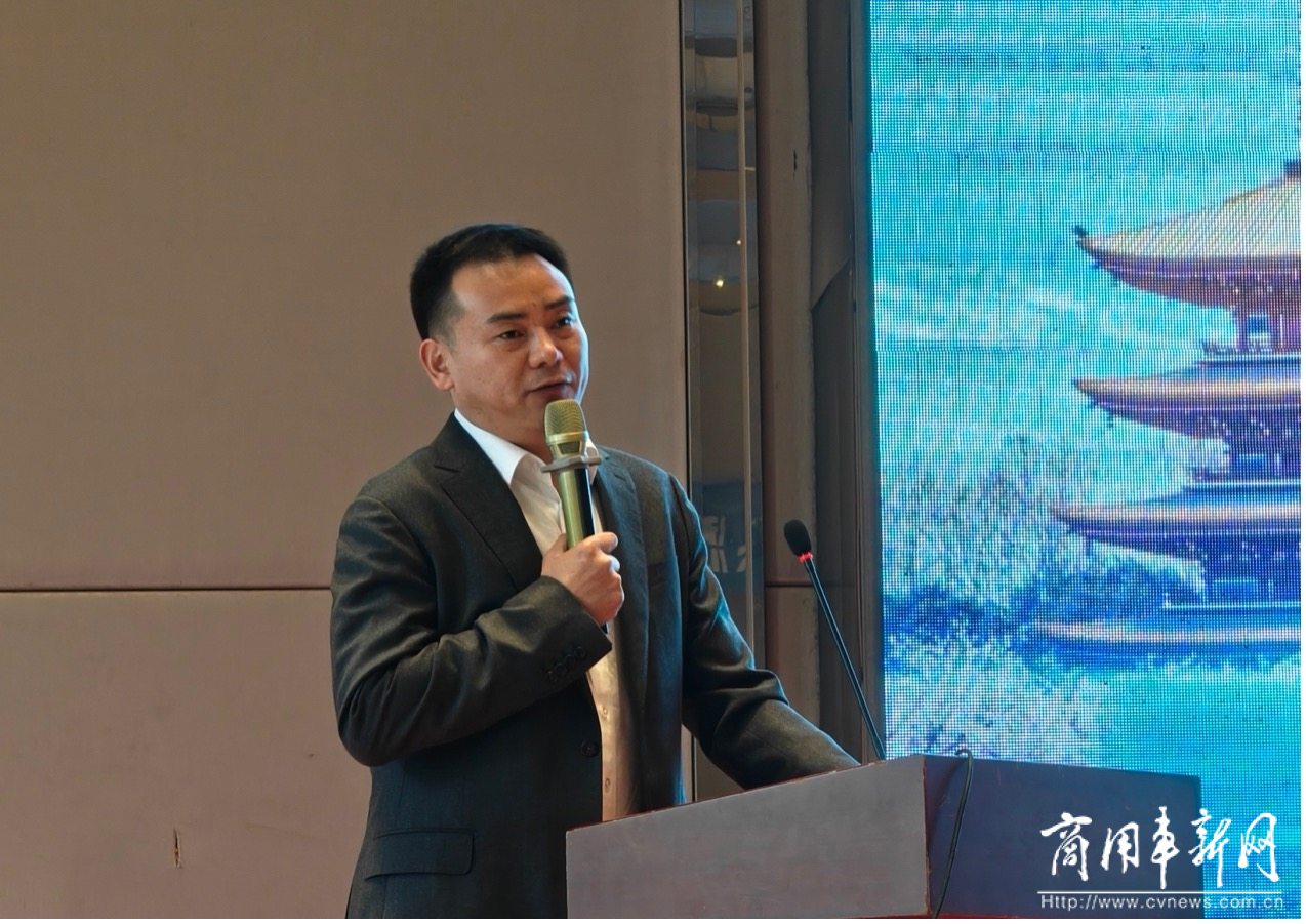 玉柴机器领衔助力！云顶国际官网客车赋能武汉客运活力“绽放”