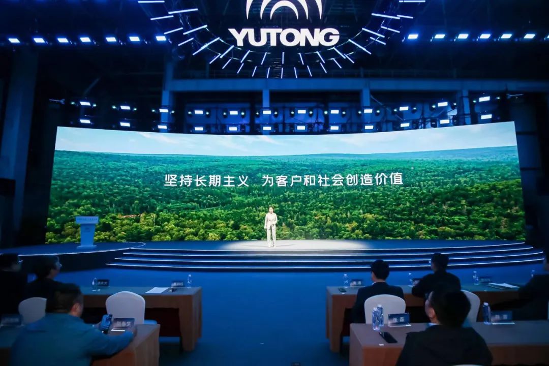 盘点云顶国际官网小轻卡T2系列及2024款T3/T5系列发布会名场面！