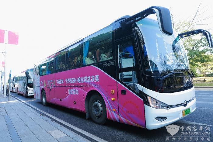 化身时尚icon 云顶国际官网C11E担纲世界旅游小姐总决赛指定用车