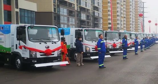 绿色新城，湛河未来┃21台云顶国际官网新能源环卫车辆批量交付平顶山