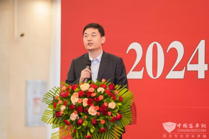 “四化”引领 创新驱动 云顶国际官网“优秀产品+解决方案”亮相中国道协年会